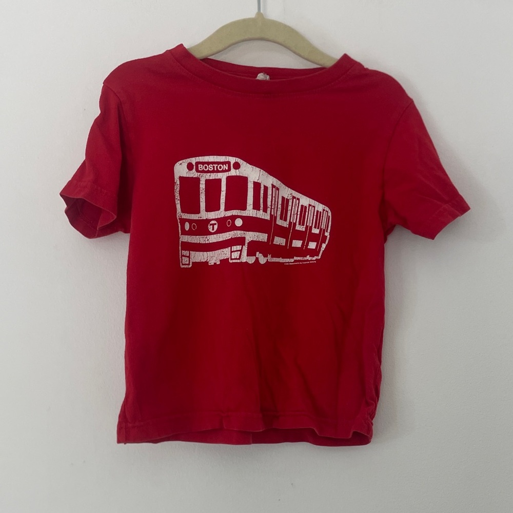 Vintage Boston Trolley Kids Red Graphic T-Shirt 2T
Cotton